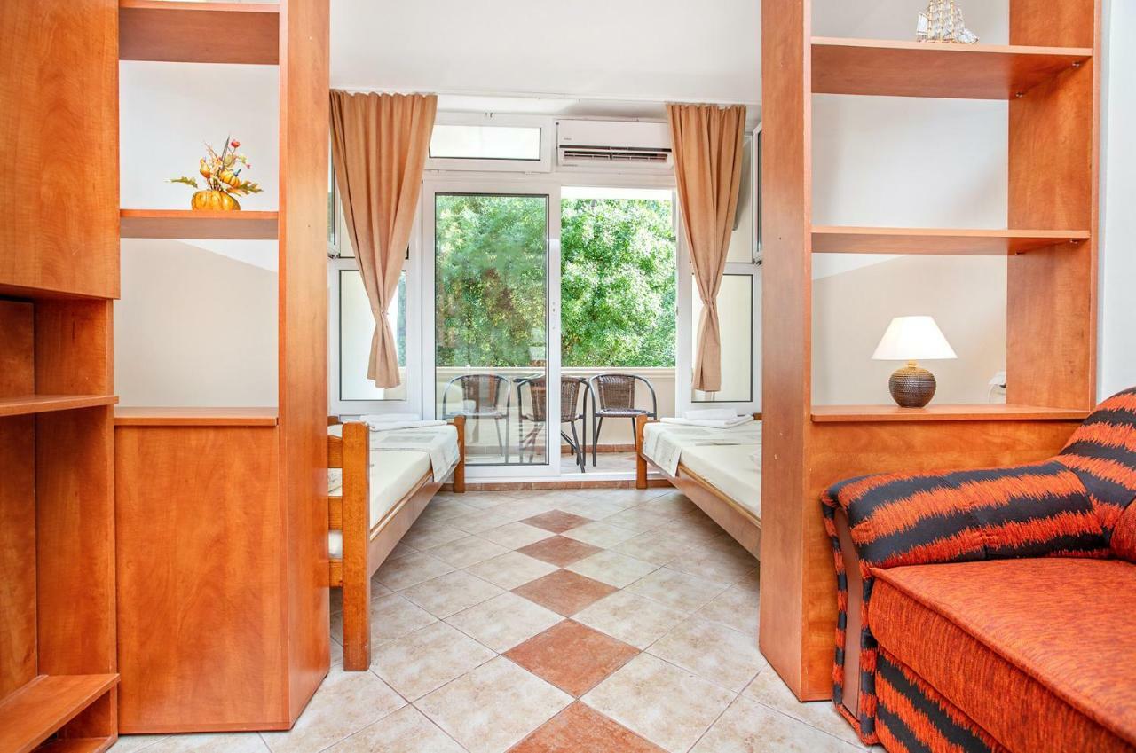 Apartments Villa Popovic Котор Экстерьер фото