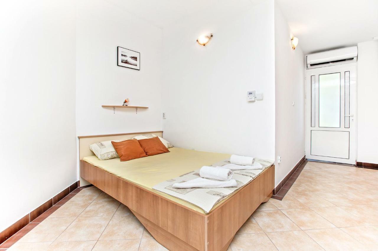 Apartments Villa Popovic Котор Экстерьер фото